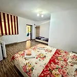 بيت ضيافة Pensiunea Bianca 3*